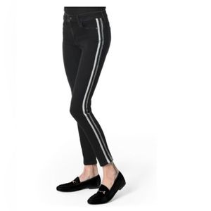 Joe’s Flawless The Charlie High Rise Skinny Ankle Jeans